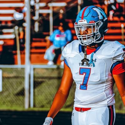 Winston-Salem State University Student Athlete | Faith, Family, Football | 6’4” TE | 230lbs | 4.0 gpa C/O 2026