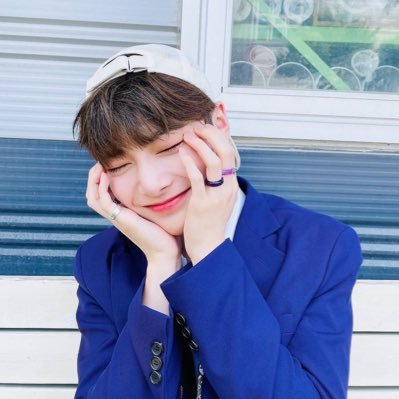 cuteskzzz1's profile picture. @stray_kids | STAY | SKZ I.N •ᴥ•