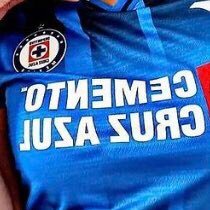 💙 Cruz Azul, Mi Gran Amor 😍😘💙🌟🏆😳❤️ Me defino por ser leal, mi gran orgullo siempre será Mi Familia 🙏🏼😎💙😉