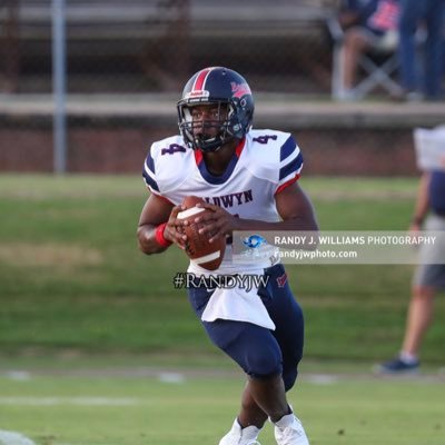 5’11 | 186 | co 2023 | 2000passing yards | 578rushing yards | 28 total touchdowns | 3.97 gpa | ACT 21| 662-266-2609