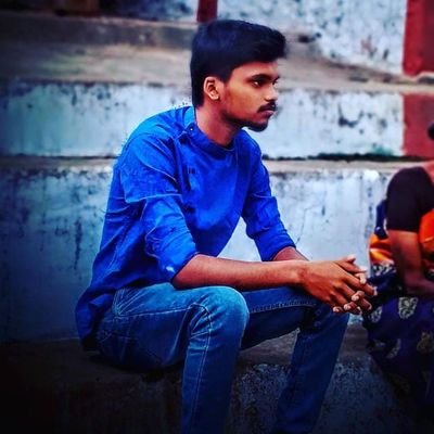 vignesh_049's profile picture. 
