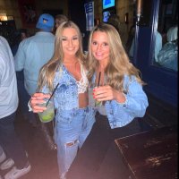 haley rosch(@_HaleyRosch) 's Twitter Profile Photo