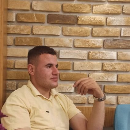 ruzgar0647's profile picture. 