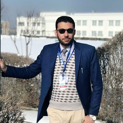د غزني پوهنتون د شرعیات پوهنځي د حقوقو څانګې استاد او د حقوقي علومو ماسټر!