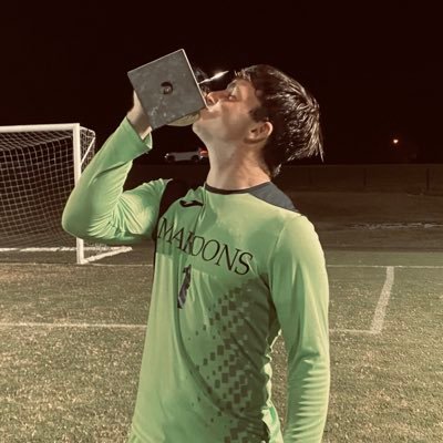 wsampson365's profile picture. MNHHS ‘23📚 Soccer⚽️