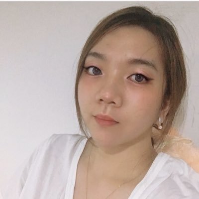 gellamortera's profile picture. “I’m choosing me.”