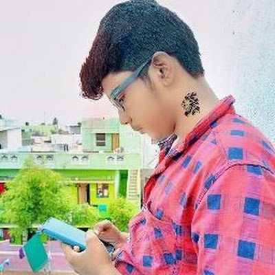 muneeshwaran_4's profile picture. 