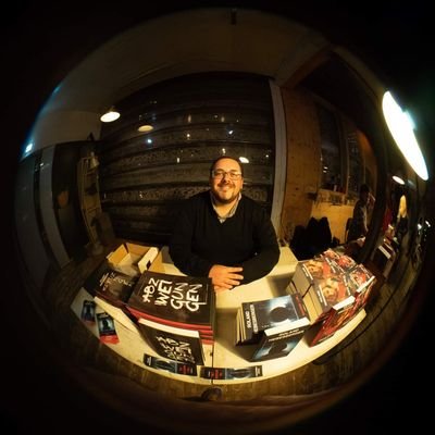 Autor / 37
Zu meinen Büchern: https://t.co/uCdhgXMk2G
Mein aktuellstes Werk:
Divinus: Das Flutprotokoll (01/2023): https://t.co/3dovGlAznH
