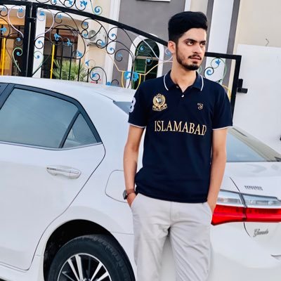 [Humanitarian] [S-M #Activist]
#ProudPakistani 🇵🇰
[Student of Politics] @Cristiano Lover..❤ 😘🤗 
[No Religion is greater than Humanity]RTs not Endorsement 👀
