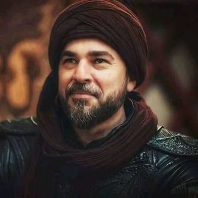 لا تسمح أحد ان يفرض عليك شيء لا تريده
لا تسمح لأحد ان ينتزع منك شغفك لشيء تحبه
كن سيد مزاجك أفعل ما تحب رافق من تحب
استمتع بما تحب كن لنفسك صديق