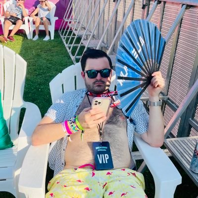 AT&T Area Account Manager. 🌐 CMU Alumni. 📚 Entrepreneur. 💻 📱 Travel. 🌎 Happy Hour. 🍸 Raves. 👁 #FinsUp 🦈