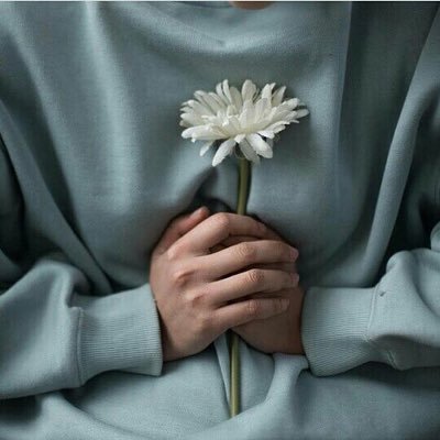 ll9an__'s profile picture. رُّبَ وردةٍ تُزهِرُ بستَان ❀