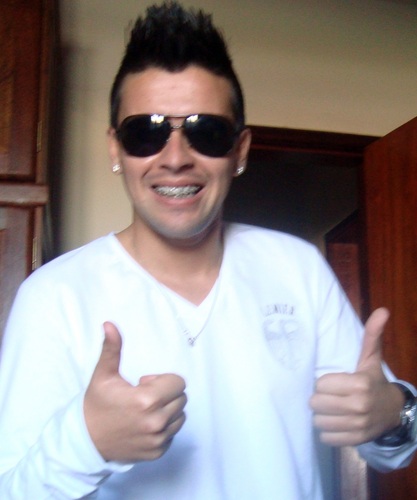 Leandroo_C11's profile picture. O foda não é ser importante, o importante é ser o foda.