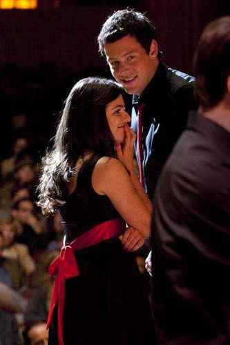 I'm Finn. I'm 17, I go to WMHS, I'm the QB. Uh.. Yeah. Oh! And im dating Rachel Berry. [Rp]