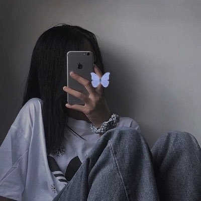 debusudaiko4444's profile picture. 