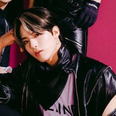 ricjumil's profile picture. 