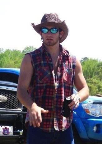 Tbuzz_AU's profile picture. Working to live, living to play. Too blessed.