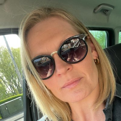Leeds born & breed lass ! mum to 5 amazing lads. Leeds fan since I was 14 💙💛🤍⚽️