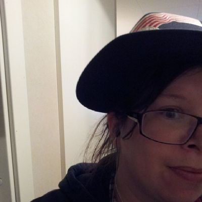 ArlingtonGrrl's profile picture. Rooftops in the twilight zone. #Science #Writer #Rap #EDM #WordPlay #TalesRUs #TailsRUs #ReBorn 2012