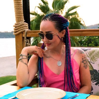 birsenbegonya's profile picture. ♌️