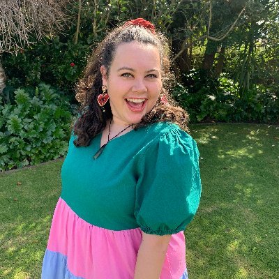 Māori, Comedian, She / Her, Queer
Honestly funnier on instagram

All thoughts and opinions reflect every workplace and person I've ever interacted with :)