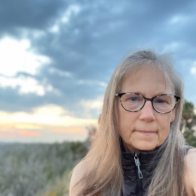 State coordinator, citizens’ climate lobby. Snow loving stargazing gardener, volunteer for practical climate solutions. Chocolate lover.