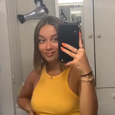 julieettepeurey's profile picture. 