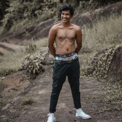 rêver, foi, explorer} la vie est incroyable 🇫🇷
inst....@toxic_vex._
Full on full happy 🥰
volleyball lvr🏐 @volleyball