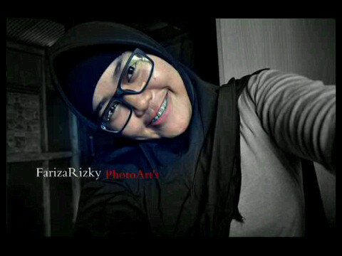 frizarizky's profile picture. Je ne suis pas parfait, mais j'ai été un rare! nous allons créer des amitiés sans frontière , and I love patrick ♡ spongebob (˘⌣˘)ε˘`) . My pin : 21CCF15F .