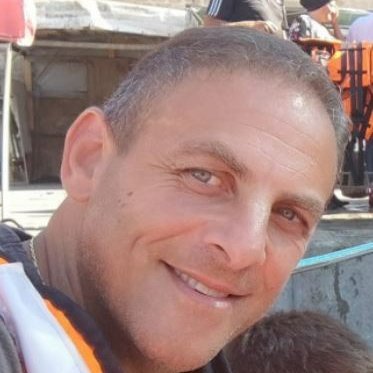 danyyual's profile picture. 