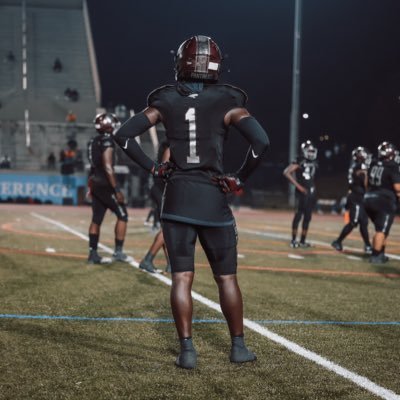 175lbs•5’11 ATH Carver-ATL🏈CB,WR,PR,KR🔝Class of 2022 🎓 EMAIL:@quintavious157@gmail.com