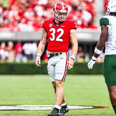 ChazChambliss's profile picture. OLB @ The University of Georgia 📍
