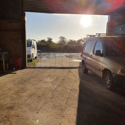 Manic Mechanic, for all your service and repair needs. Pre and post MOT repairs carried out. Cars and light commercials catered for.
Tel: 07487752369