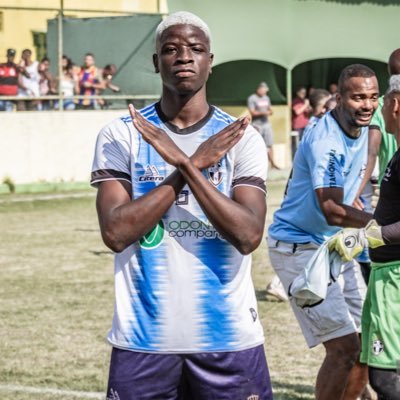 Rj 021/🏖
Atleta Profissional 
100% Jesus
Cresça na vida sem fazer ninguém de escada .
✝️❤️🏆⚽️🙌🏿🙅🏾‍♂️