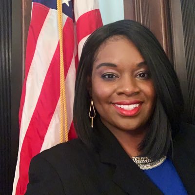 Deputy Chief of Staff for NC Lt. Gov, Dir Opps & Constituent Services Loves country, #MAGA 🇺🇸, supports community with a passion for travel and good food.