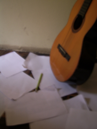 sinceraironiaHx's profile picture. HendriX: Base veinte, trabajo interesante, tecnólogo y desde los 13: escritor por accidente...