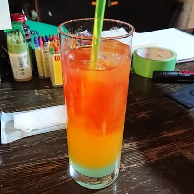 現在観に行くライブはコロナ対策済というだけでなく行き帰りの密も避けられる場所を選んでます(交通手段等)
オリ曲作って貰いました→ https://t.co/cWxIY64cqU
作曲者 → @yusamachinakano