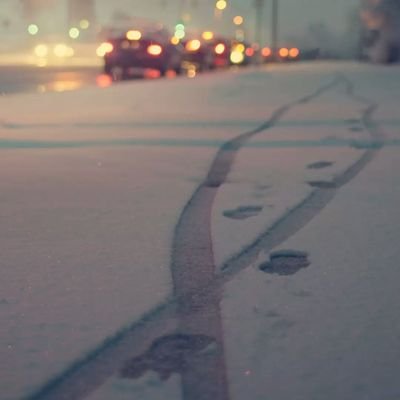 flytkink's profile picture. İhtiyacım olan tek şey bir fısıltı..