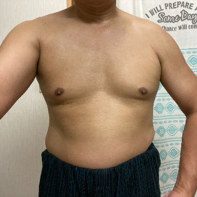 アラフィフ（51歳）会社員の肉体改造の記録。2020年8月（48歳）78kg、体脂肪率25％から筋トレ＆ダイエットを開始。アイコンは当時の体。51歳の現在は65㎏、体脂肪率18％。無理せず続ける事を目標に緩めのダイエット＆筋トレ実践記を投稿中。
