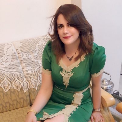 Business Owner (Feminina) Successfully established and operated a small business company specialized in ready-to-wear clothing including designing my own line