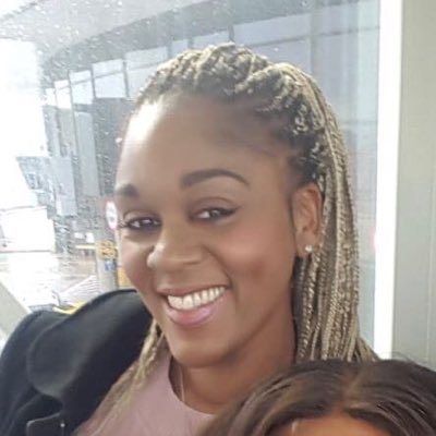 itsspeltnadeane's profile picture. 