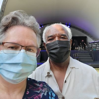 Passionate Canadian! Patient Food Service Advisor LHSC,  Proud theatre momager. Just wear your (N95)mask! BLM PRO CHOICE
