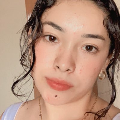 Tania695877271's profile picture. 