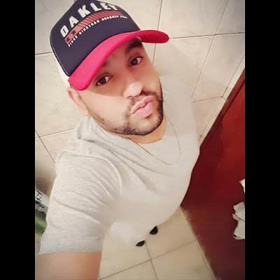 Ricardo09428243's profile picture. Vera