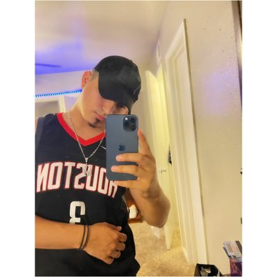 IrahetaSabillon's profile picture. Sensible amoroso tierno caliente