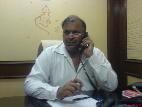 Dealing In BINDERMAX & DATABANK Brands