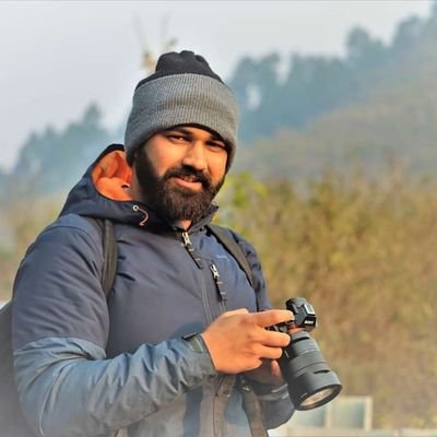 GhanselaGourav's profile picture. Nature Photographer.


Desire is like licking honey off the blade
🏔️Touch the mountain and feel your height
Be Inquisitive