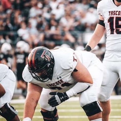 6,4, 330, senior, #71, Bench 355, squat 520, GPA 3.6, co 2023, Tascosa HS/ “Only in darkness can you see the stars”(MLK)