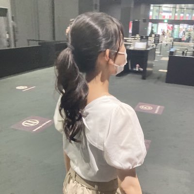 _riko_05_'s profile picture. 23卒 / 大学4年 / 都内私立文系 / エンタメ / #23卒 #23卒と繋がりたい 今1on1募集してないですごめんなさい💦