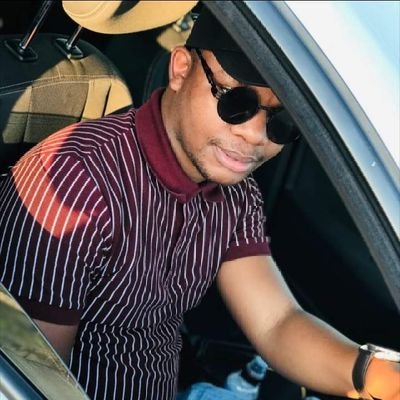 Iphupha neXesha

-Porto Portugal 🇵🇹 /CPT South Africa 🇿🇦
-Call Me Drugist, Chemist, Scientist 👨‍🔬
-UWC Alumi 👨‍🎓(MSc Cum Laude) 
-Pirates Fan